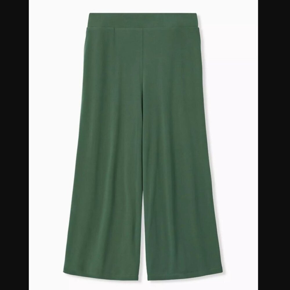 Torrid Crop Pull-On Wide Leg Studio Knit Mid-Rise Pant